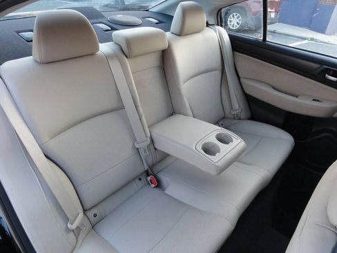 Used 2016 Subaru Legacy 2.5i Limited AWD/4WD image 12