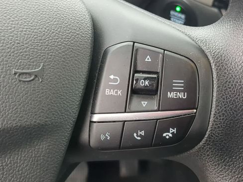 Used 2020 Ford Escape SE image 24