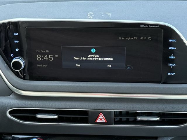 Used 2023 Hyundai Sonata SEL w/ Preferred Accessory Package FWD image 16