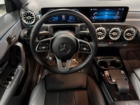 Used 2019 Mercedes-Benz A 220 image 13