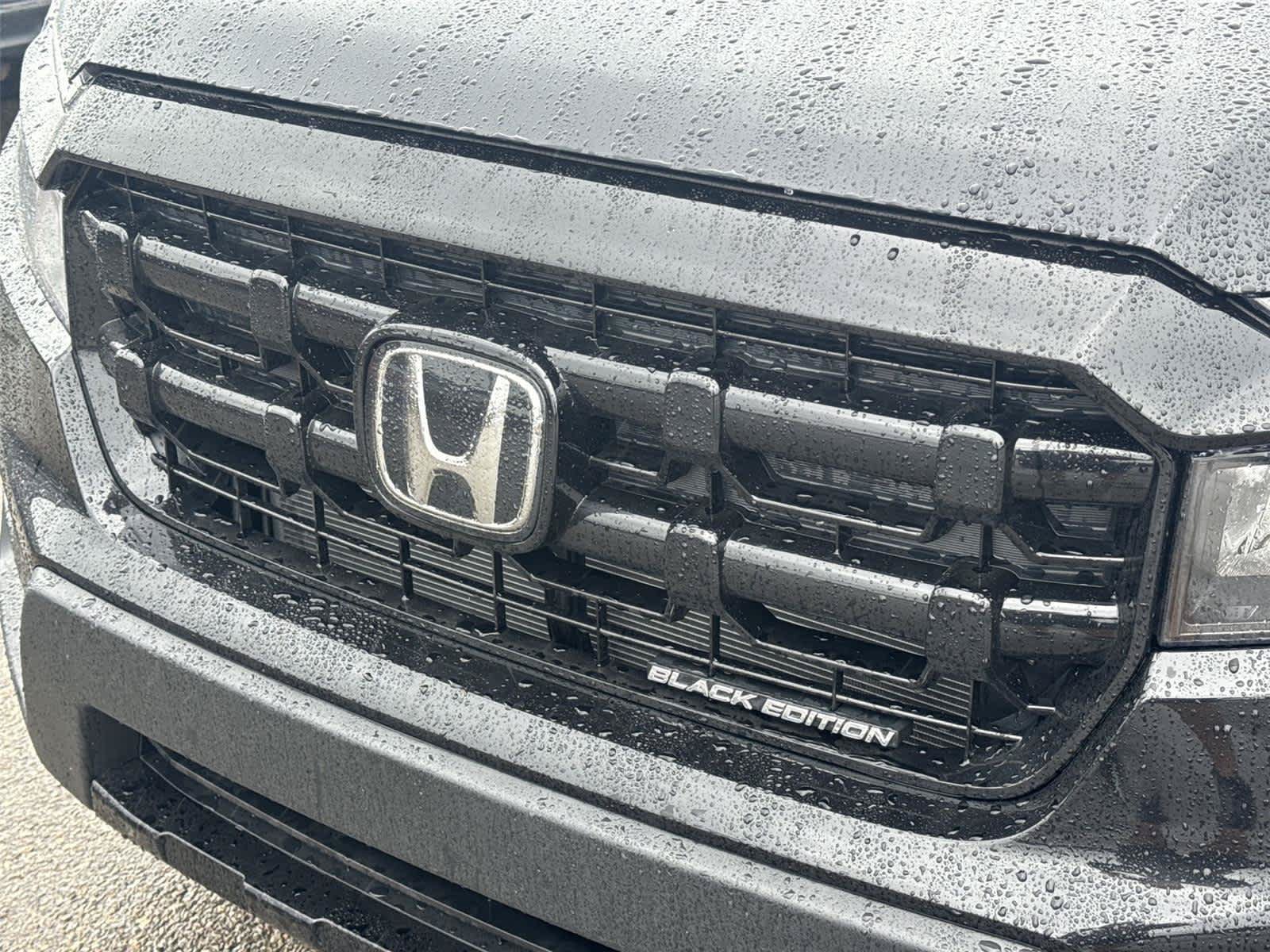 Used 2026 Honda Ridgeline Black Edition image 10