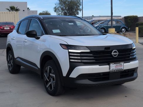 New 2026 Nissan Kicks SV FWD image 6