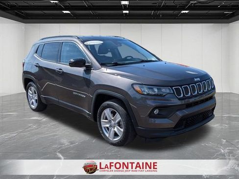 Certified 2022 Jeep Compass Latitude FWD image 7