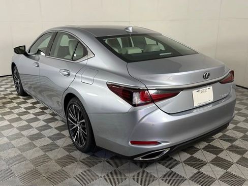 New 2025 Lexus ES 350 w/ Premium Package image 4