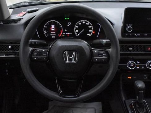 Used 2022 Honda Civic LX image 37