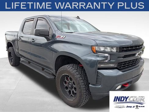 Used 2021 Chevrolet Silverado 1500 RST AWD/4WD image 3