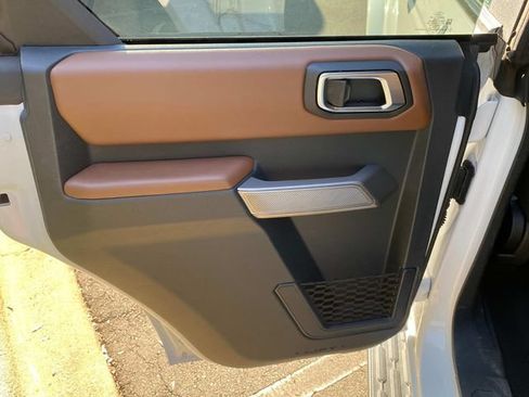 Used 2022 Ford Bronco Outer Banks AWD/4WD image 10