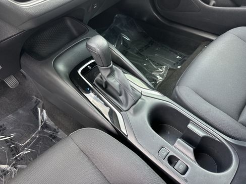 Certified 2025 Toyota Corolla LE FWD image 26