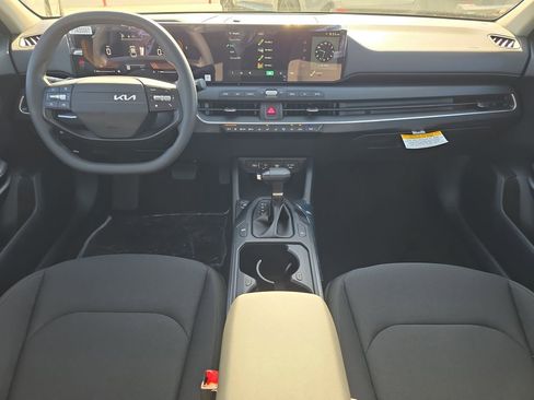 New 2026 Kia K4 LX image 14