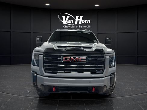 Used 2024 GMC Sierra 3500 AT4 w/ AT4 Premium Plus Package AWD/4WD image 8