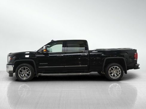 Used 2017 GMC Sierra 1500 SLT w/ SLT Premium Package image 2