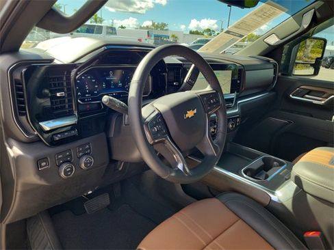 Certified 2025 Chevrolet Silverado 3500 High Country w/ High Country Premium Package image 16