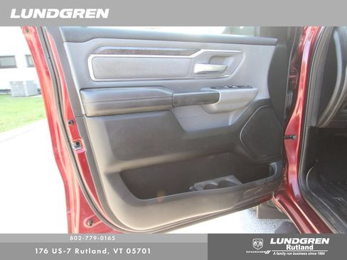 Used 2019 RAM 1500 Big Horn AWD/4WD image 17