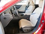 Used 2019 Lexus ES 300h image 2