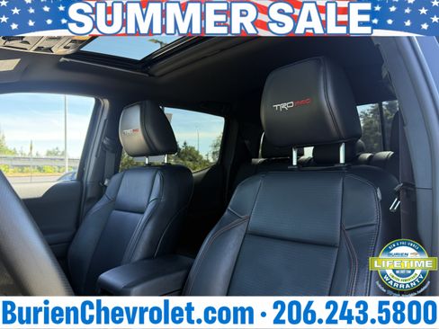 Used 2021 Toyota Tacoma TRD Pro AWD/4WD image 8