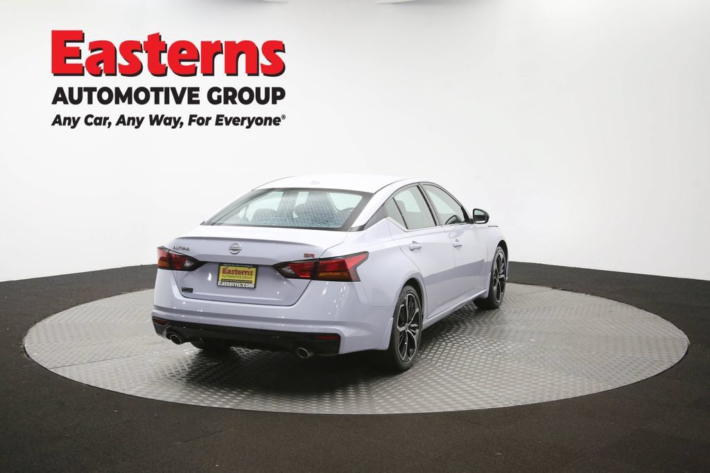 Used 2025 Nissan Altima 2.5 SR w/ SR Premium Package FWD image 40
