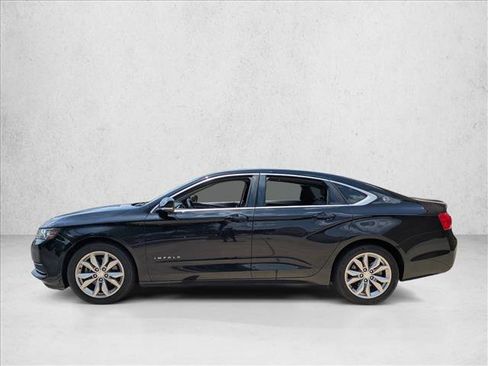 Used 2017 Chevrolet Impala LT FWD image 5