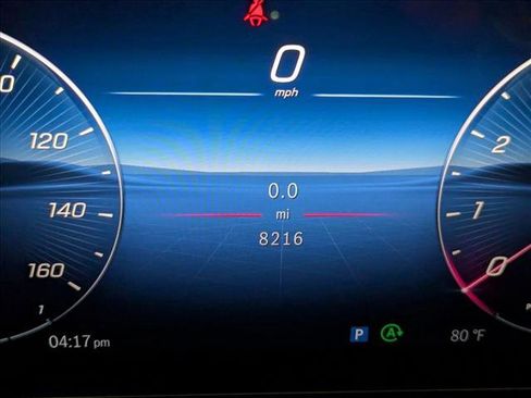 Certified 2025 Mercedes-Benz GLC 300 image 10