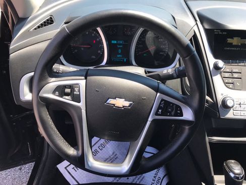Used 2017 Chevrolet Equinox LT w/ Convenience Package AWD/4WD image 7