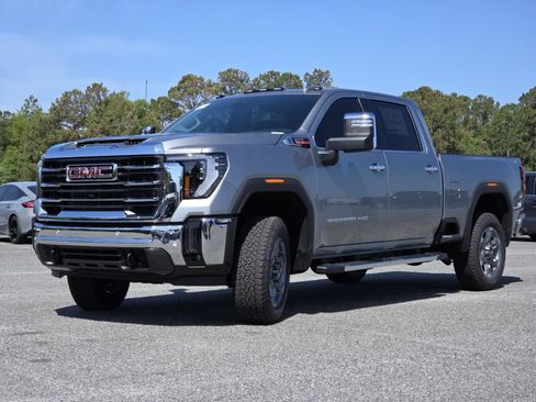 New 2026 GMC Sierra 2500 SLT w/ SLT Premium Package AWD/4WD image 18