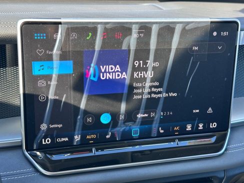 New 2026 Volkswagen Tiguan SE FWD image 24