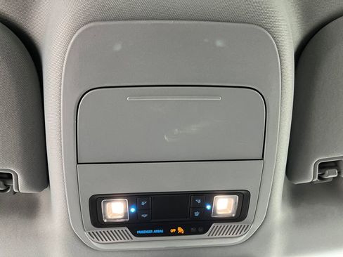 Used 2024 Ford F150 XLT AWD/4WD image 33