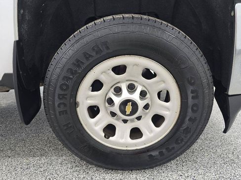 Used 2015 Chevrolet Silverado 3500 W/T RWD image 28