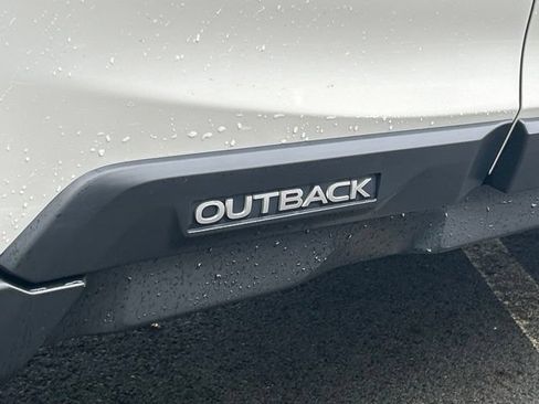 Used 2022 Subaru Outback Limited w/ Popular Package #2 AWD/4WD image 15