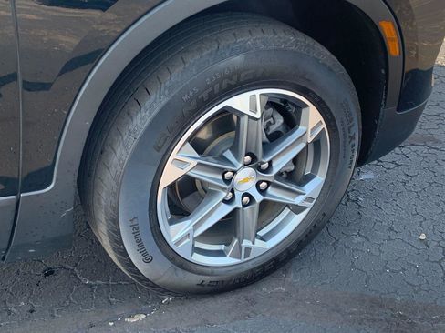 Used 2024 Chevrolet Blazer LT image 9