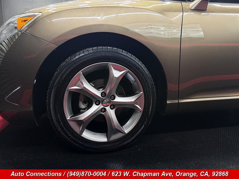 Used 2009 Toyota Venza AWD image 32