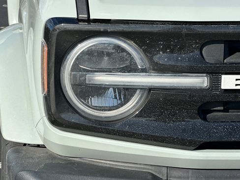 Used 2023 Ford Bronco Outer Banks image 47