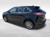 Certified 2024 Ford Edge SEL image 3