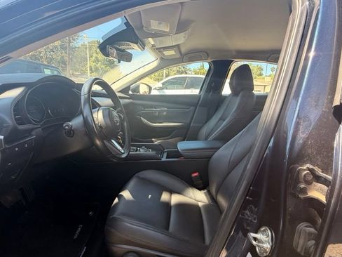 Used 2024 MAZDA MAZDA3 s FWD image 6