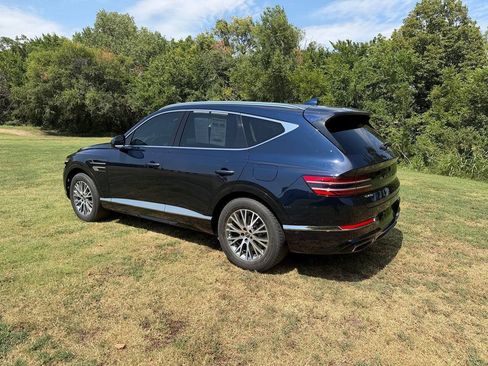 Used 2022 Genesis GV80 2.5T w/ Advanced Package 03 RWD image 7