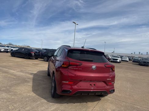 Used 2020 Buick Encore GX Essence w/ Advanced Technology Package image 9