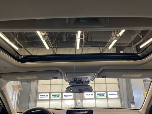 Used 2024 Honda Accord EX image 28