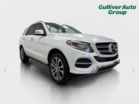 Used 2016 Mercedes-Benz GLE 350 4MATIC w/ Premium Package image 13