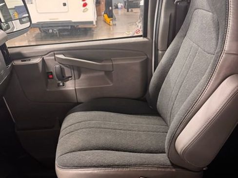Used 2025 GMC Savana 2500 w/ Driver Convenience Package RWD image 14