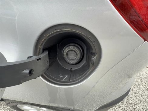 Used 2020 Ford EcoSport SE image 26