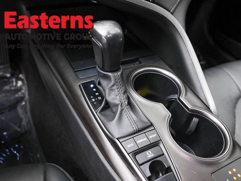 Used 2023 Toyota Camry XSE image 13