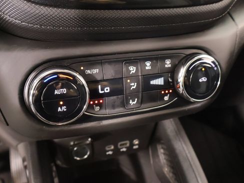 Used 2023 Chevrolet TrailBlazer LT w/ Convenience Package AWD/4WD image 7