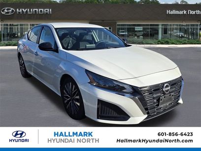 Used 2024 Nissan Altima 2.5 SV