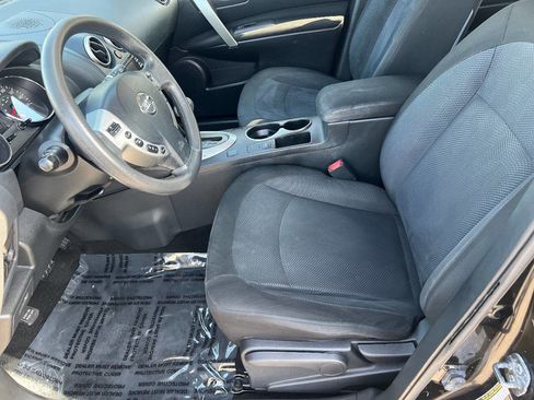 Used 2014 Nissan Rogue S w/ Convenience Package FWD image 19