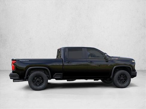 New 2026 Chevrolet Silverado 2500 ZR2 w/ ZR2 Bison Edition AWD/4WD image 6