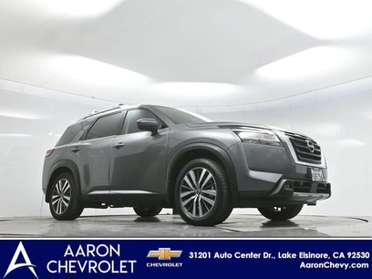 Used 2022 Nissan Pathfinder Platinum w/ Cargo Package