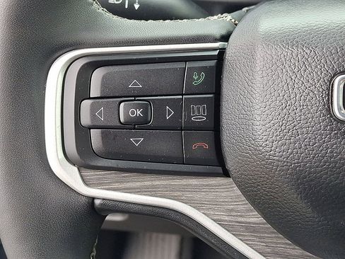 Certified 2023 Jeep Wagoneer Series II w/ Convenience Group I AWD/4WD image 23