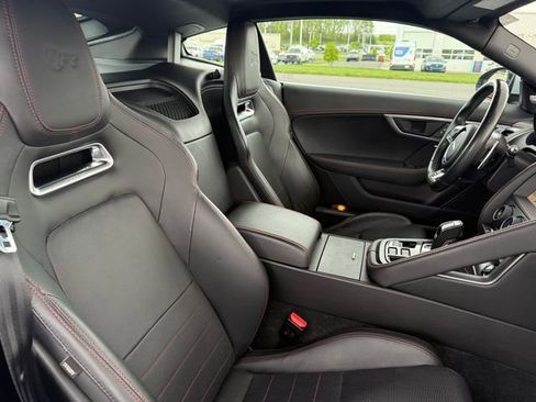 Used 2019 Jaguar F-TYPE R AWD/4WD image 14