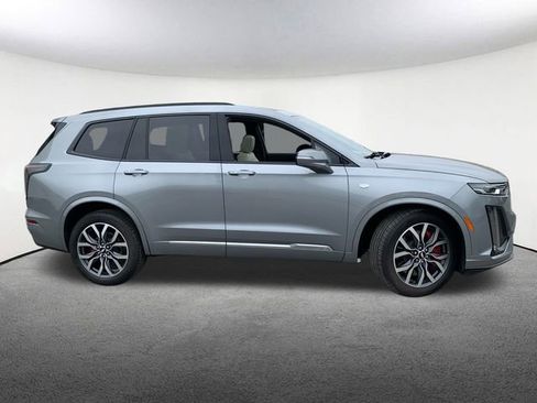 Used 2023 Cadillac XT6 Sport image 15