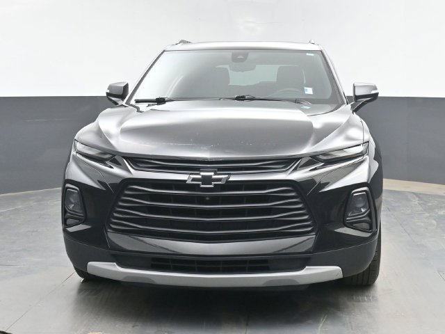 Used 2022 Chevrolet Blazer LT w/ Sound & Technology Package FWD image 3