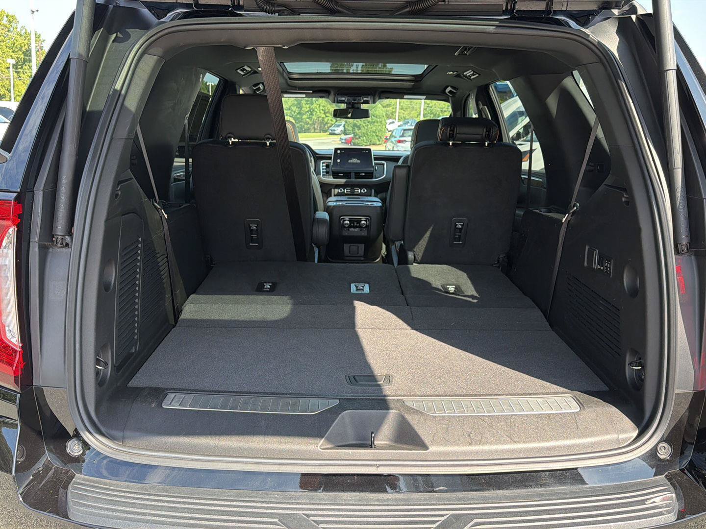 Used 2022 GMC Yukon AT4 w/ Max Trailering Package AWD/4WD image 37